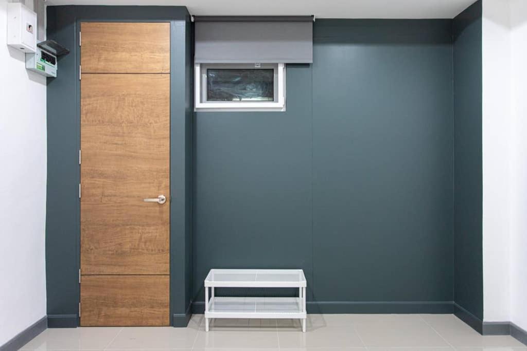 P1 Silom Pan Large Room Full Kitchen Wifi 4-6Pax Bangkok Zewnętrze zdjęcie